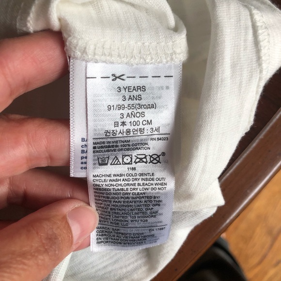 GAP toddler long sleeve tee, superhero, Batman, size 3 years - Picture 6 of 6